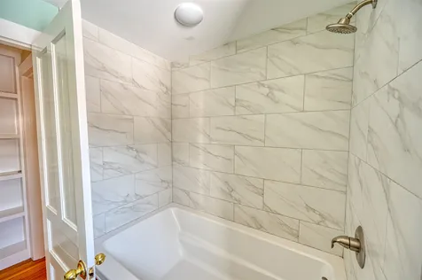 28 Randall Street Waterbury VT 05676