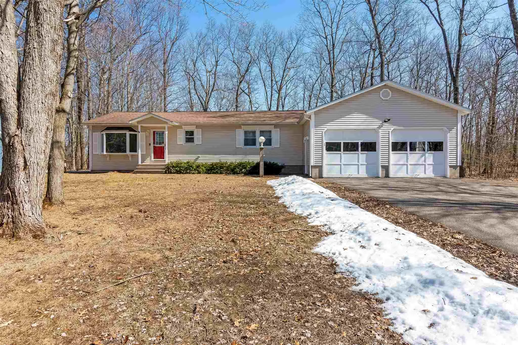 274 Oak Circle Colchester VT 05446