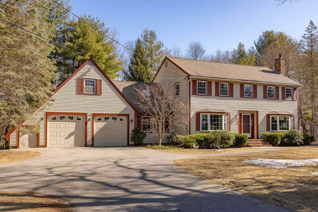 36 Hampton Falls Road Exeter NH 03833