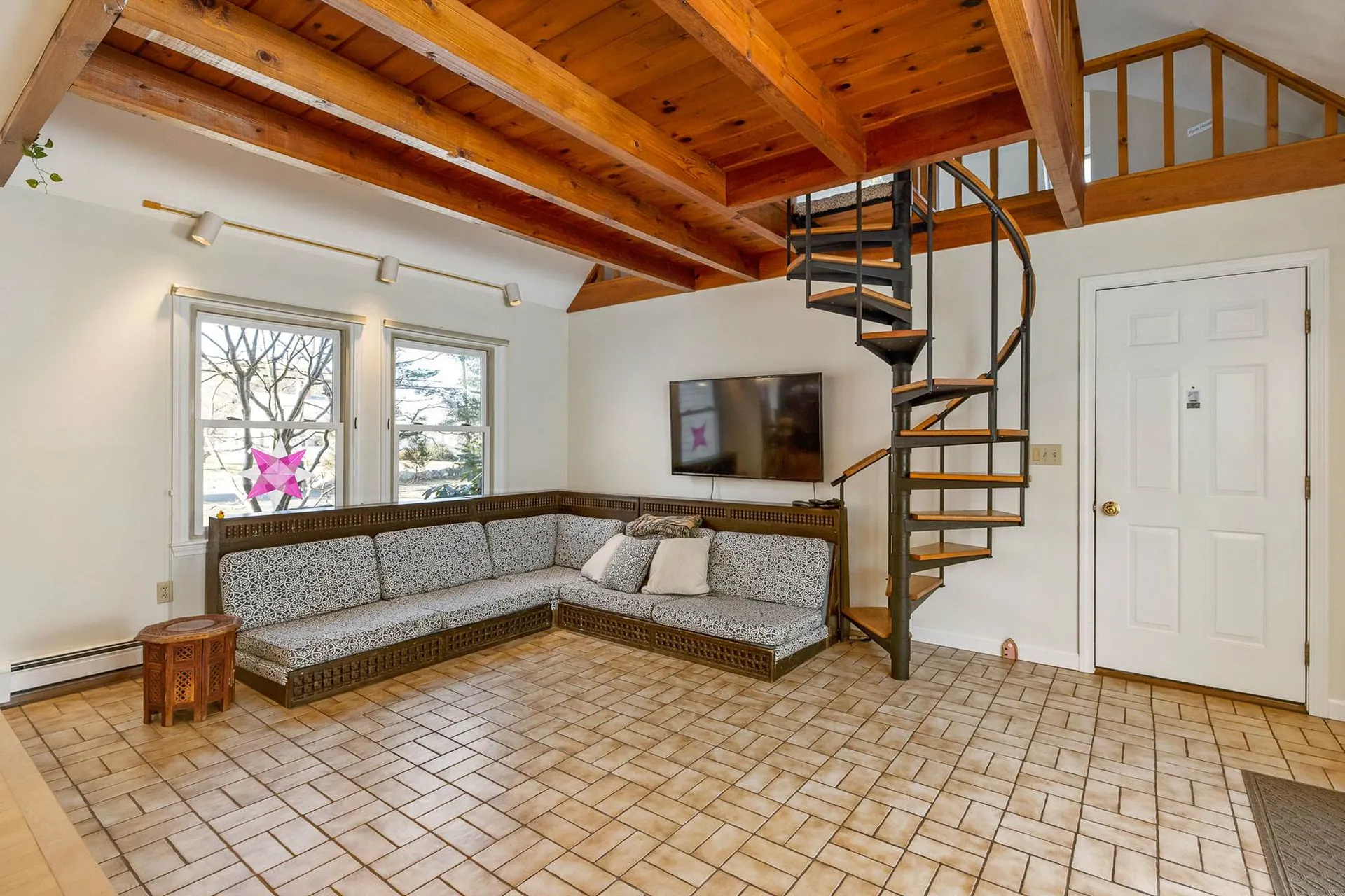 36 Hampton Falls Road Exeter NH 03833