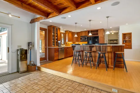 36 Hampton Falls Road Exeter NH 03833