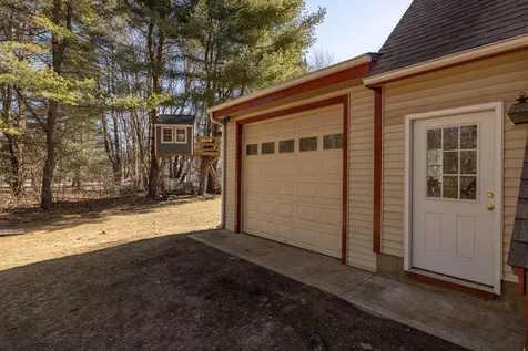 36 Hampton Falls Road Exeter NH 03833