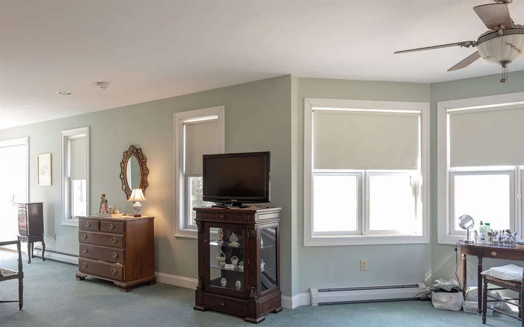 20 Blanchard Brook Circle Walpole NH 03608