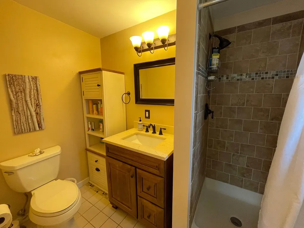 22 Cullen Way Exeter NH 03833