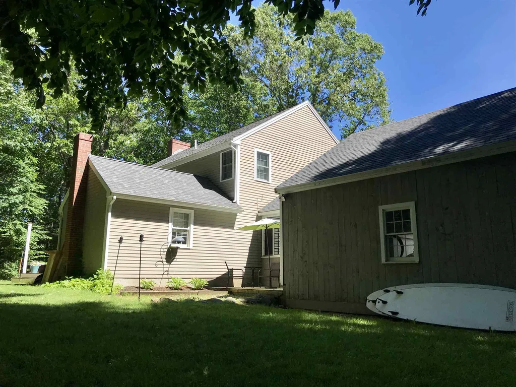 22 Cullen Way Exeter NH 03833