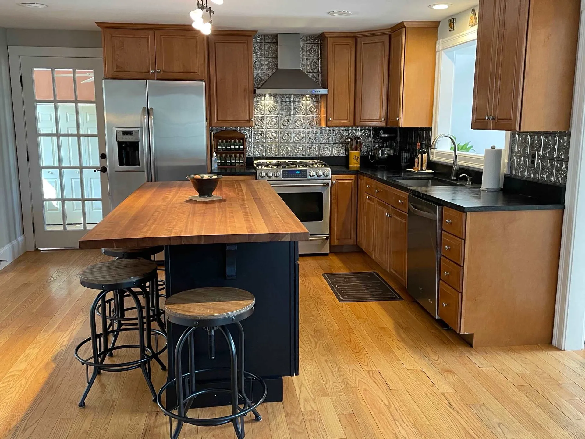 22 Cullen Way Exeter NH 03833
