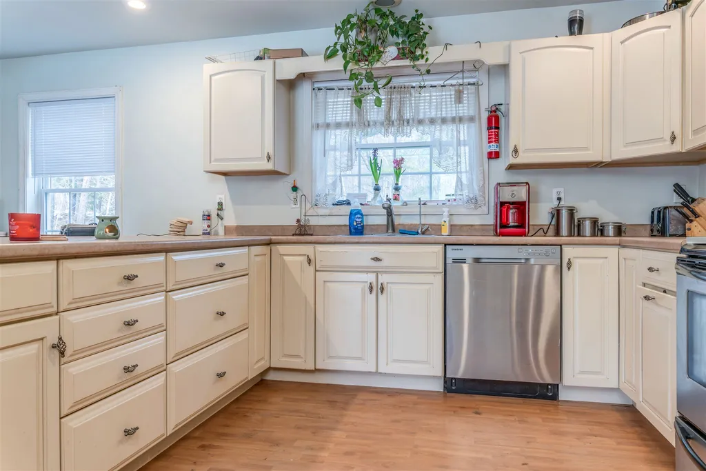 10 Jude Boulevard Ossipee NH 03864
