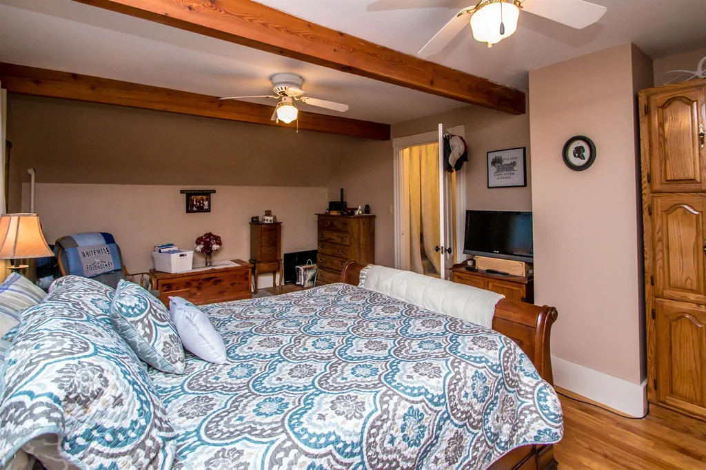 12 Richardson Street Lancaster NH 03584