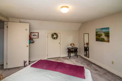 12 Richardson Street Lancaster NH 03584