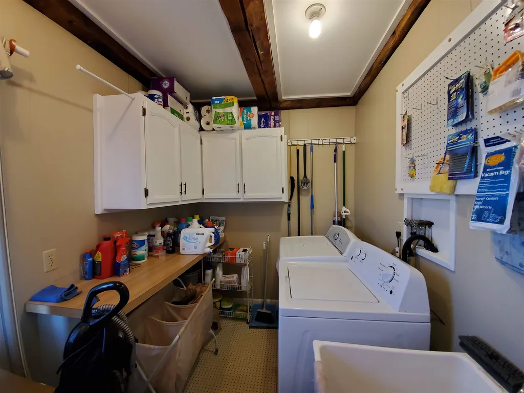 211 Shaker Hill Road Enfield NH 03748