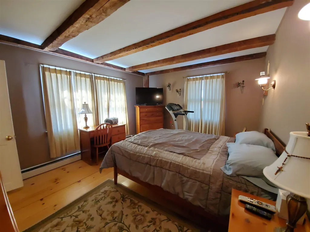 211 Shaker Hill Road Enfield NH 03748