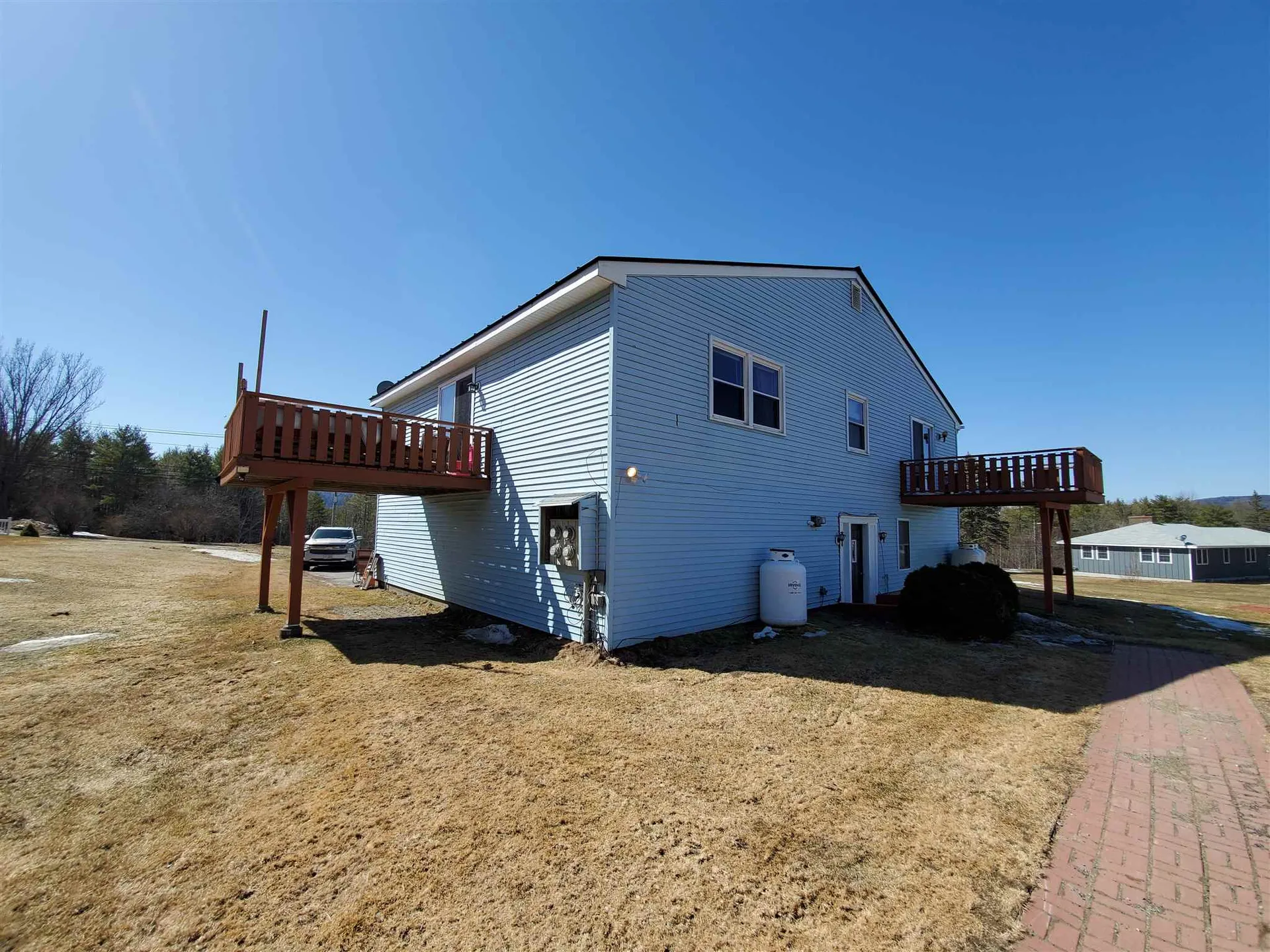 211 Shaker Hill Road Enfield NH 03748