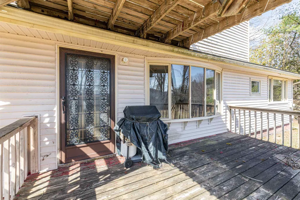 239 Route 7 North Milton VT 05468