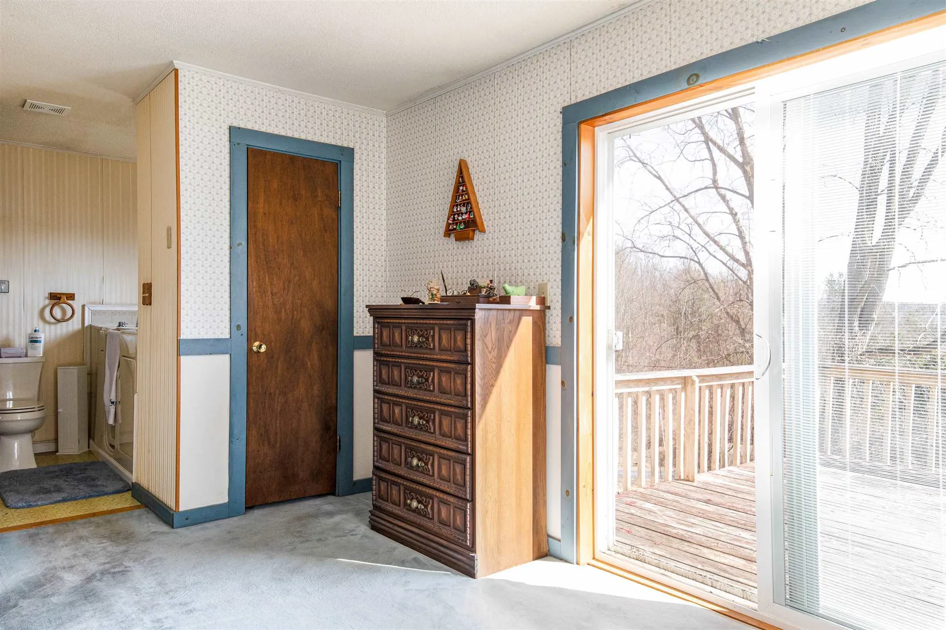 239 Route 7 North Milton VT 05468