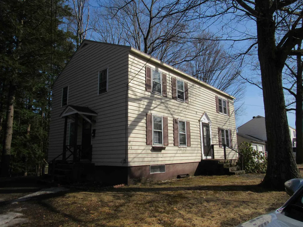 21-23 Mckenzie Drive Claremont NH 03743