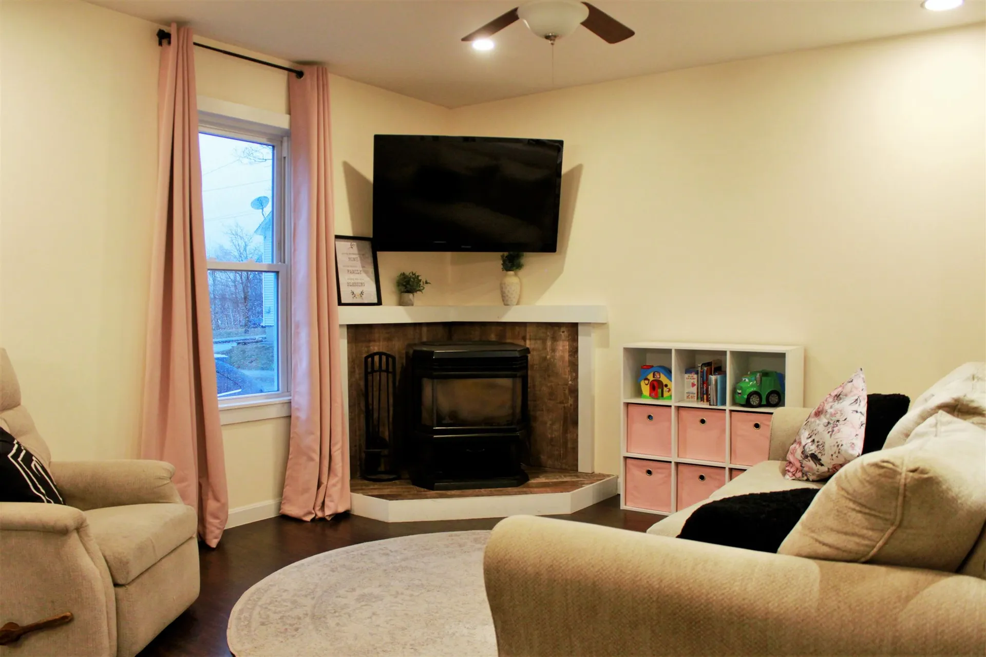18 Chester Court Laconia NH 03246