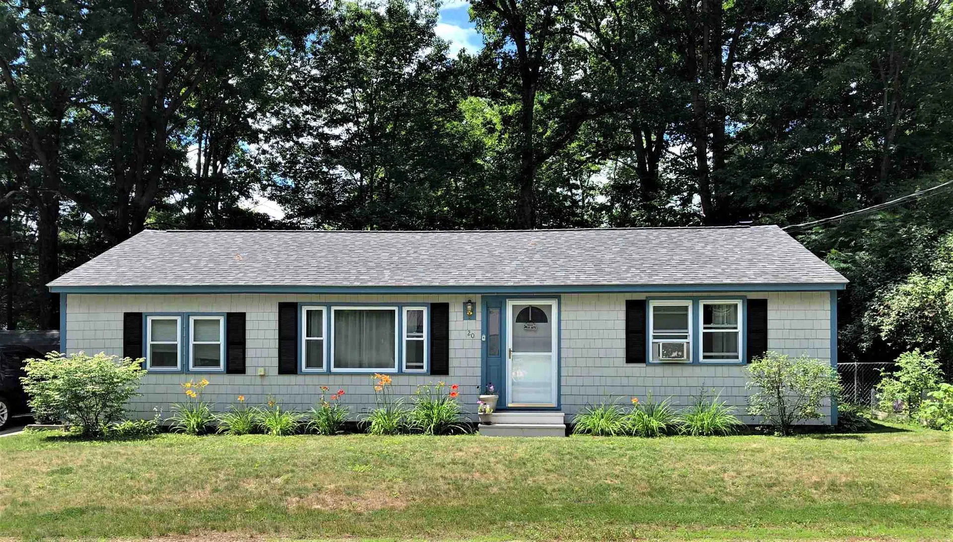 20 Duffy Street Franklin NH 03235