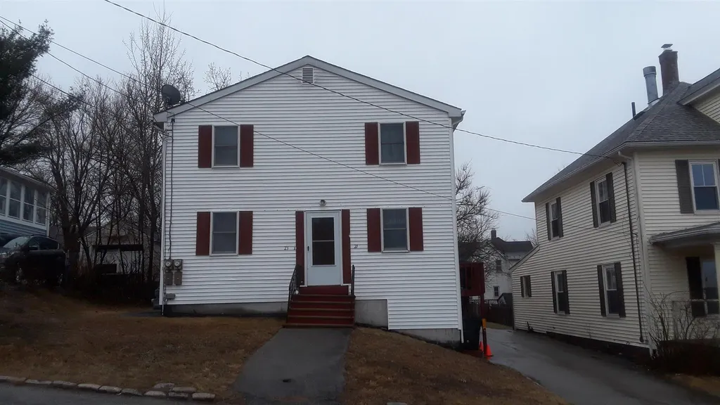 21 Manning Street Manchester NH 03103