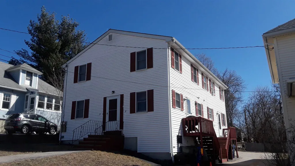 21 Manning Street Manchester NH 03103