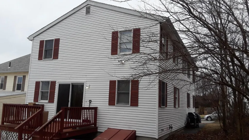 21 Manning Street Manchester NH 03103