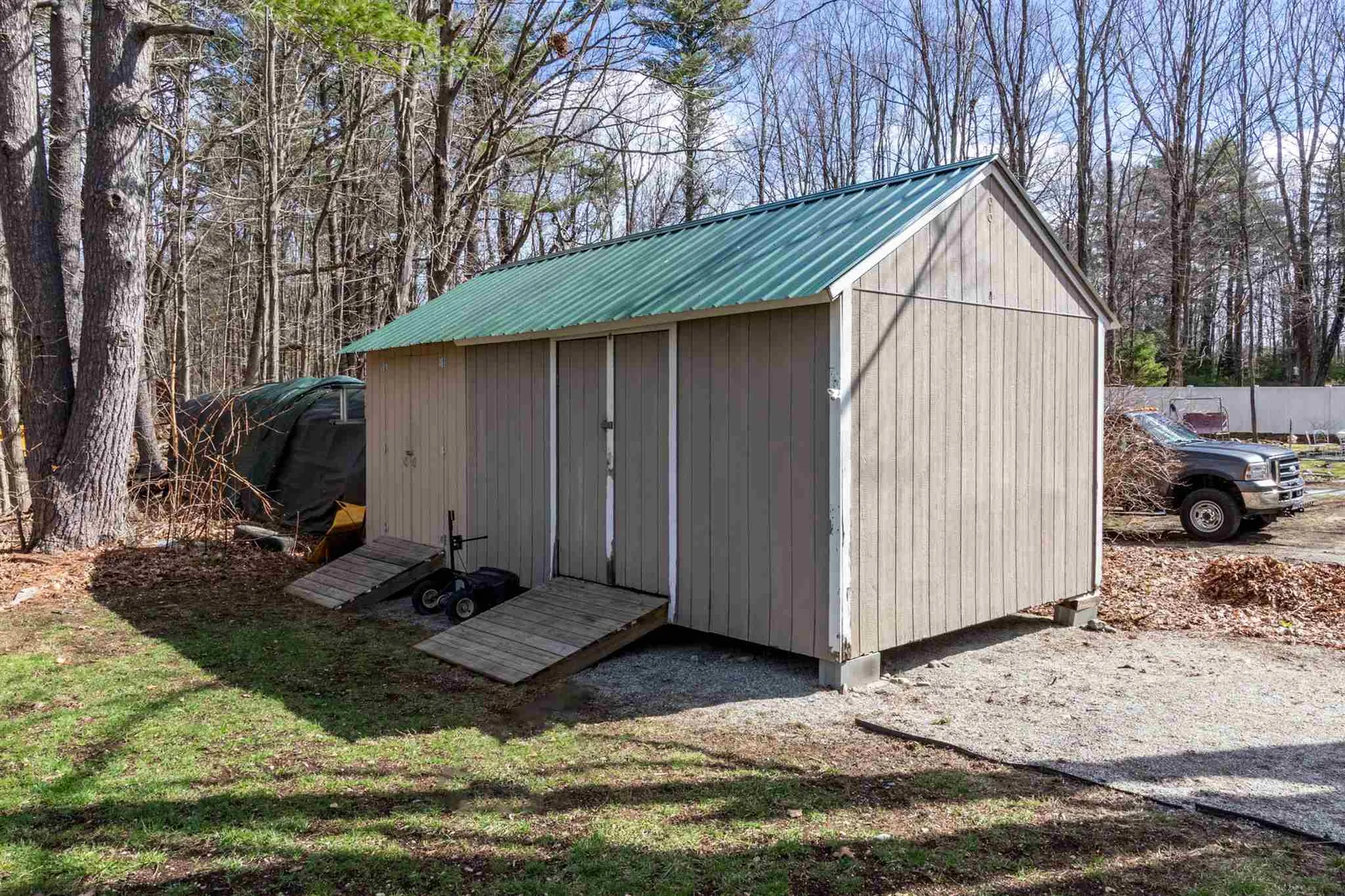 9 Heath Street Newton NH 03858