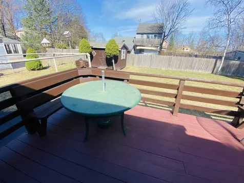 28 Damon Avenue Nashua NH 03064