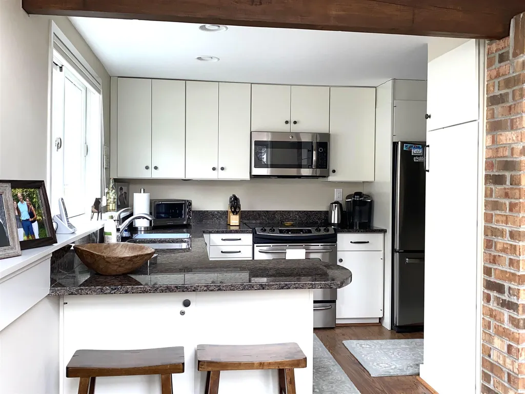 104 Spring Fling Road Warren VT 05674