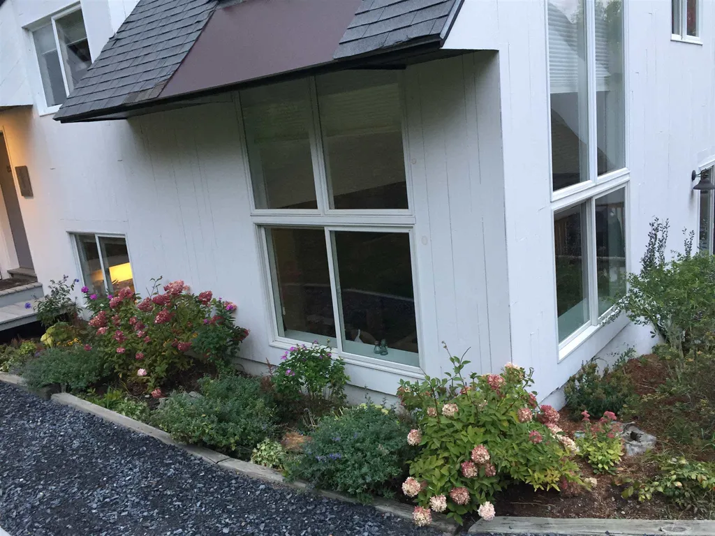 104 Spring Fling Road Warren VT 05674