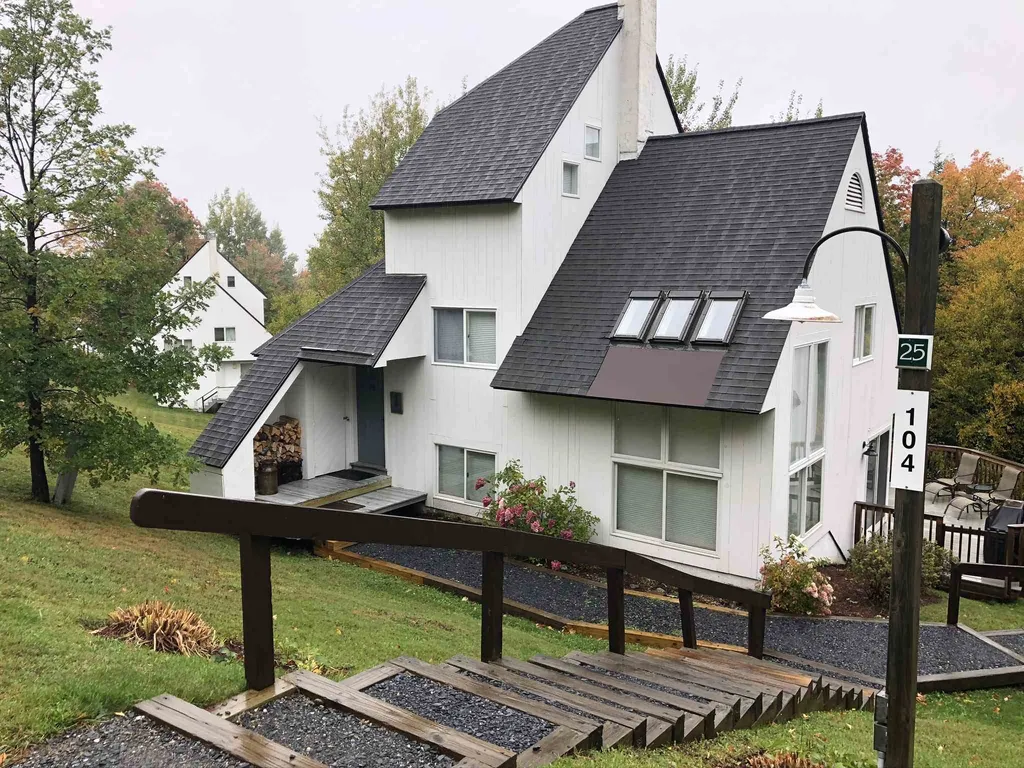 104 Spring Fling Road Warren VT 05674
