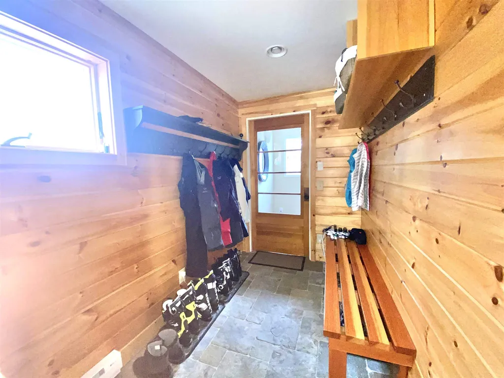 104 Spring Fling Road Warren VT 05674
