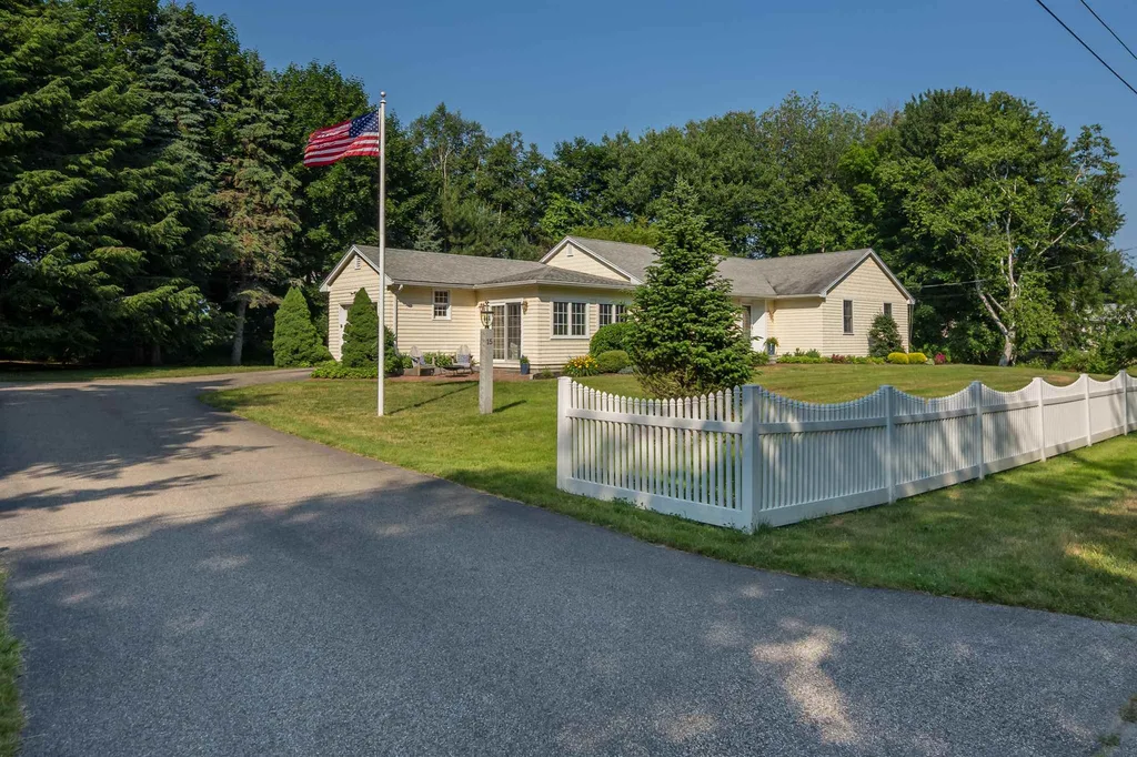 15 Willowbrook Avenue Rye NH 03871