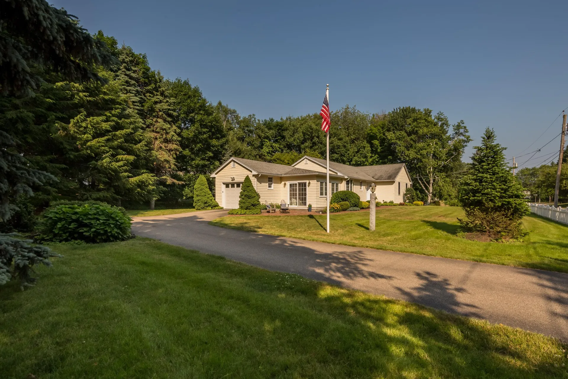 15 Willowbrook Avenue Rye NH 03871