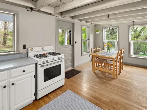 7655 Plank Road Bristol VT 05443