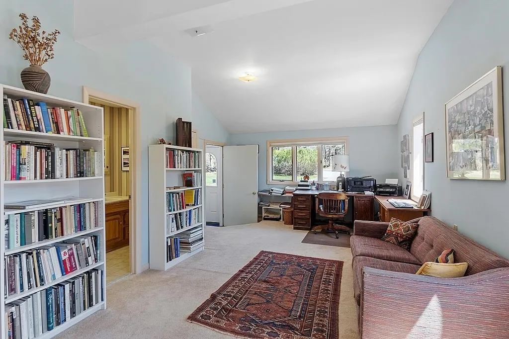 225 Gilson Road Jaffrey NH 03452