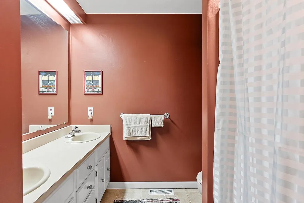 225 Gilson Road Jaffrey NH 03452