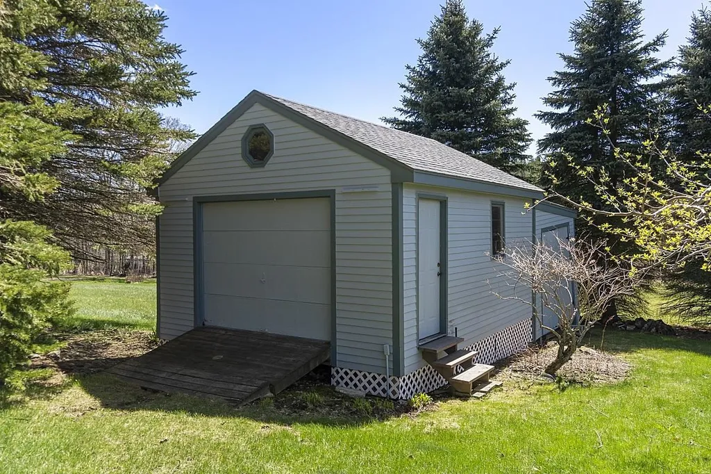 225 Gilson Road Jaffrey NH 03452