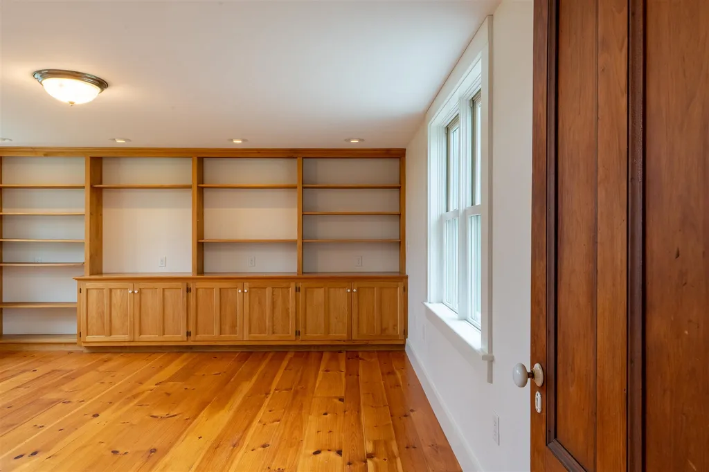 346 Sperry Road Cornwall VT 05753