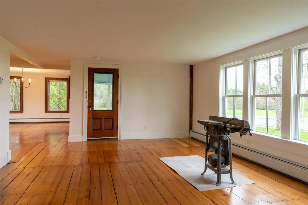 346 Sperry Road Cornwall VT 05753