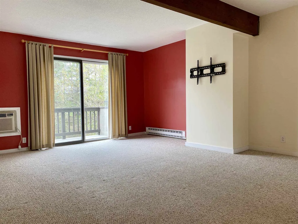 118 Brook Hollow Hanover NH 03755