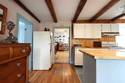 4689 Route 5 South Barnet VT 05050