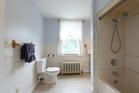 4689 Route 5 South Barnet VT 05050
