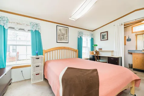99 Colonial Village Somersworth NH 03878