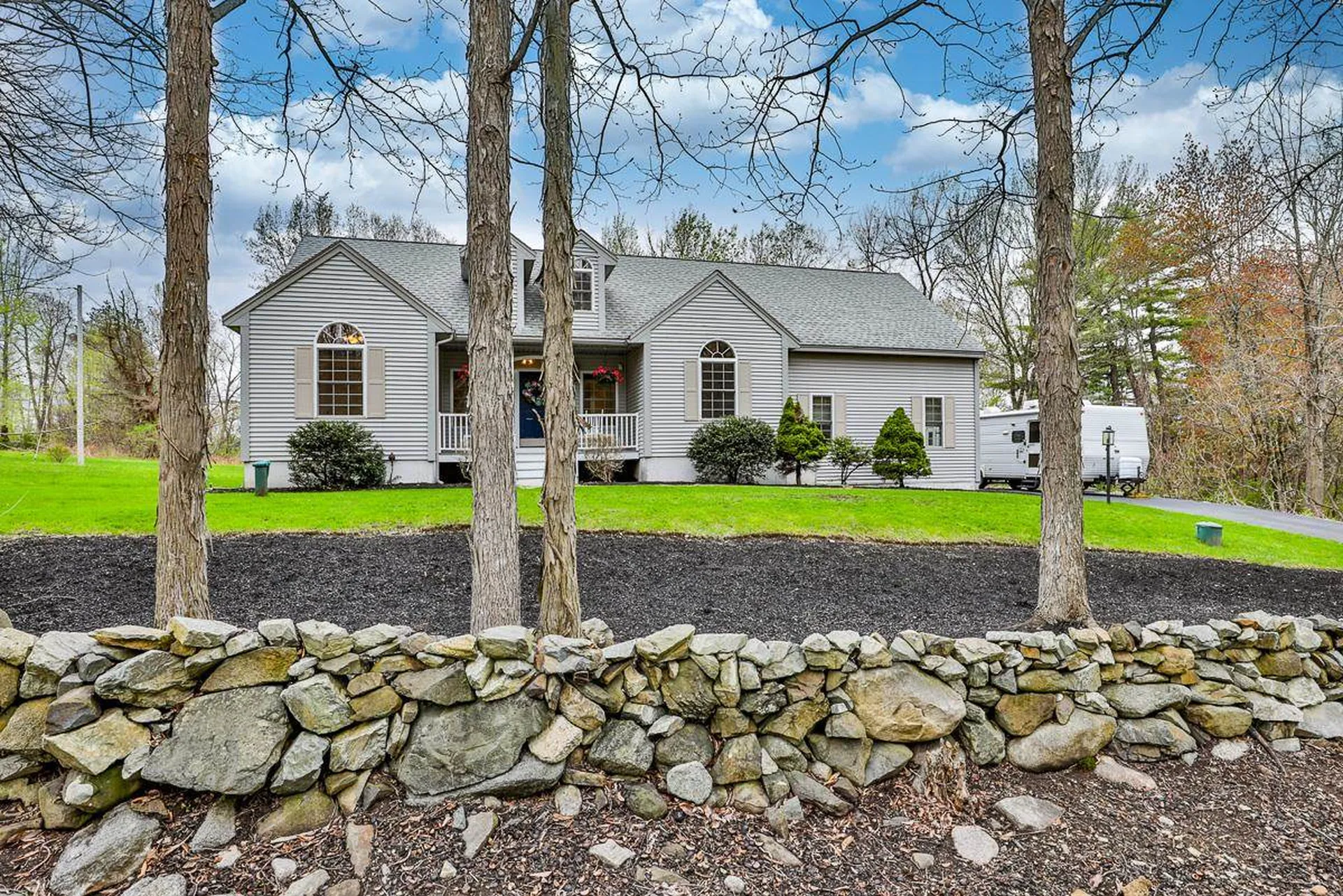 5 Laurel Lane Stratham NH 03885