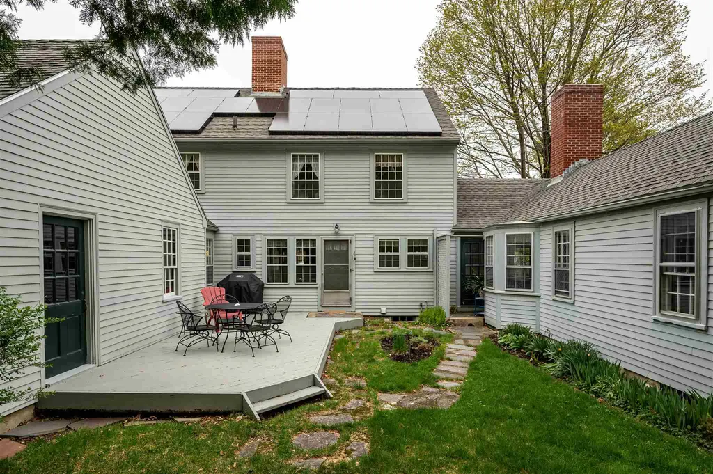 33 Mill Road Durham NH 03824