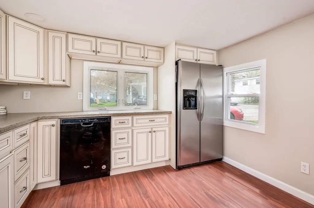 6 Pecan Street Exeter NH 03833