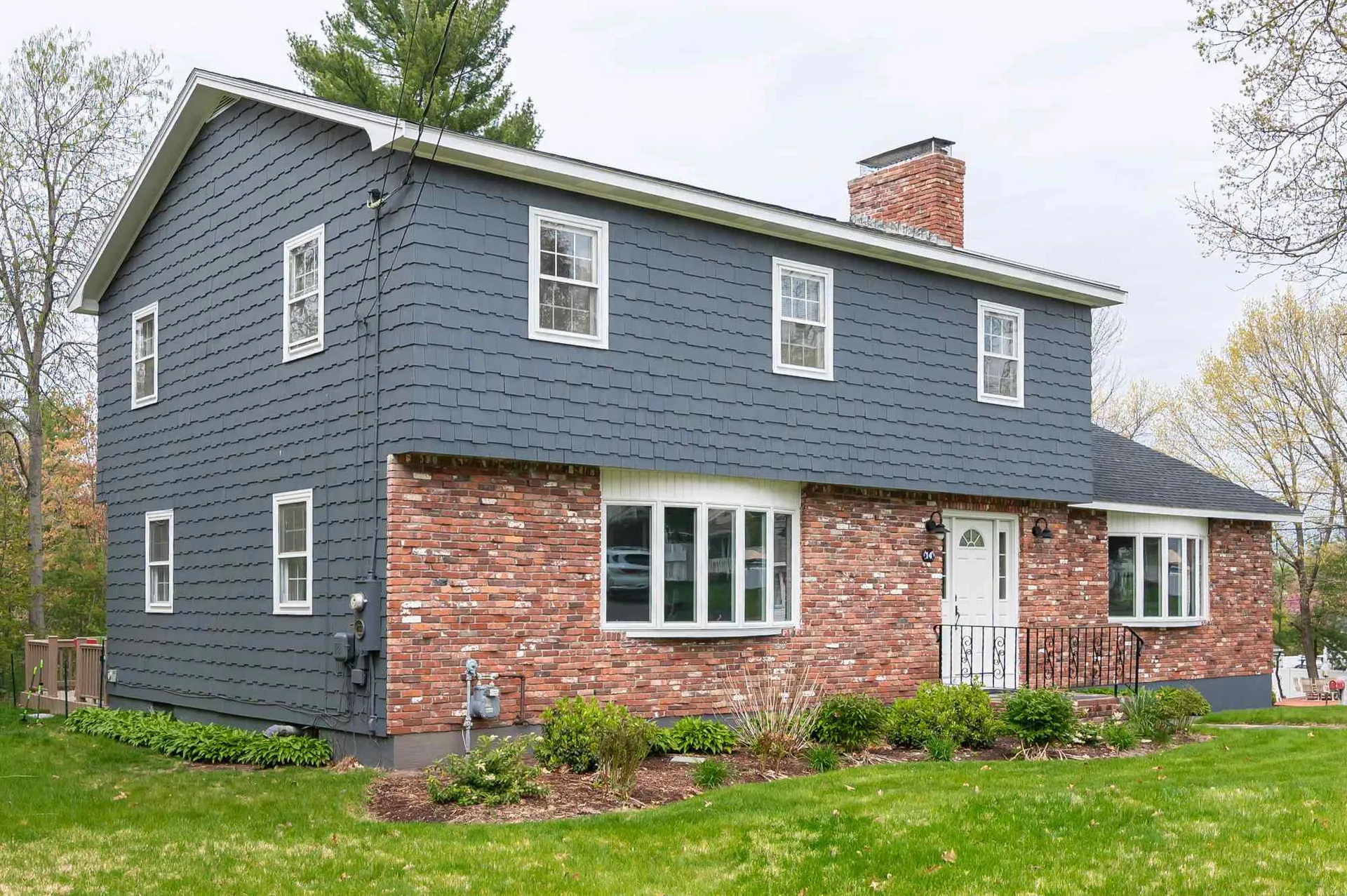 14 Shady Hill Road Nashua NH 03063