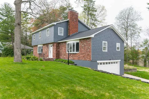 14 Shady Hill Road Nashua NH 03063