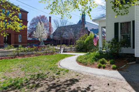 142 Lowell Street Manchester NH 03104