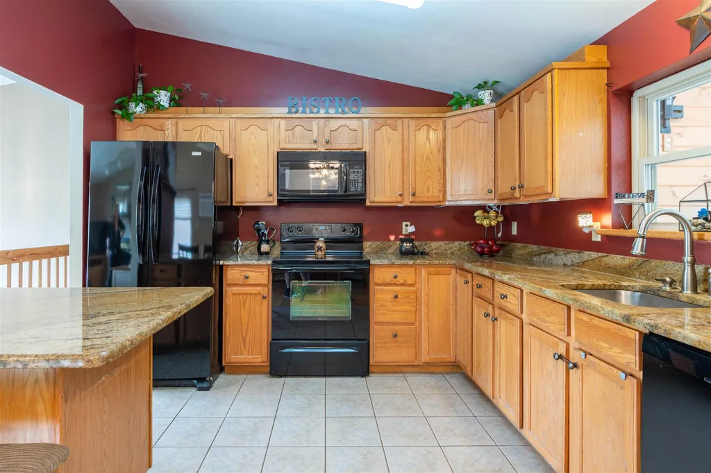 30 Sanborn Street Danville NH 03819