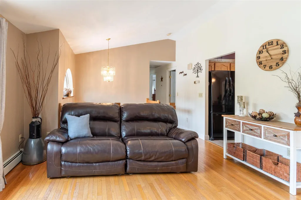 30 Sanborn Street Danville NH 03819